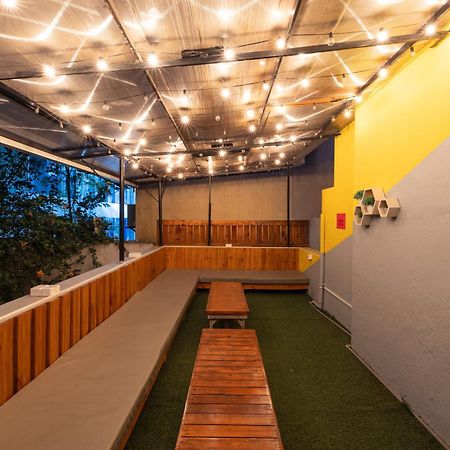 Zostel Bangalore- Indiranagar Dış mekan fotoğraf